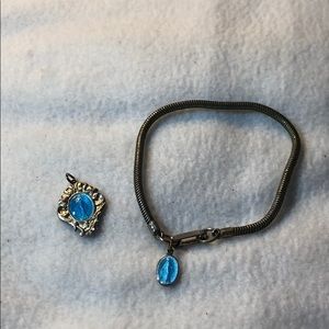 💸 Virgin Mary Bracelet and Pendant Set